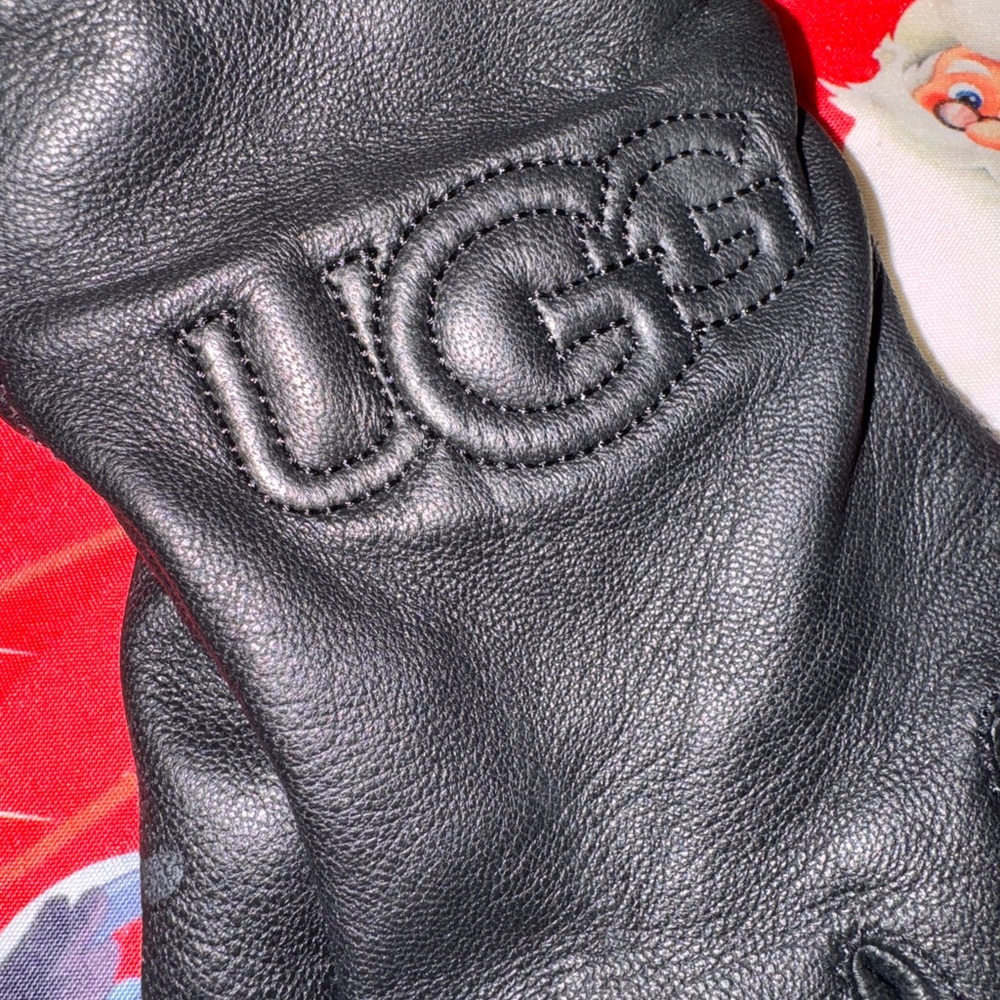 UGG Black Leather and Fur Gloves